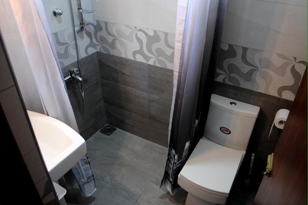 Cinnamon Holiday Inn Хіккадува Екстер'єр фото